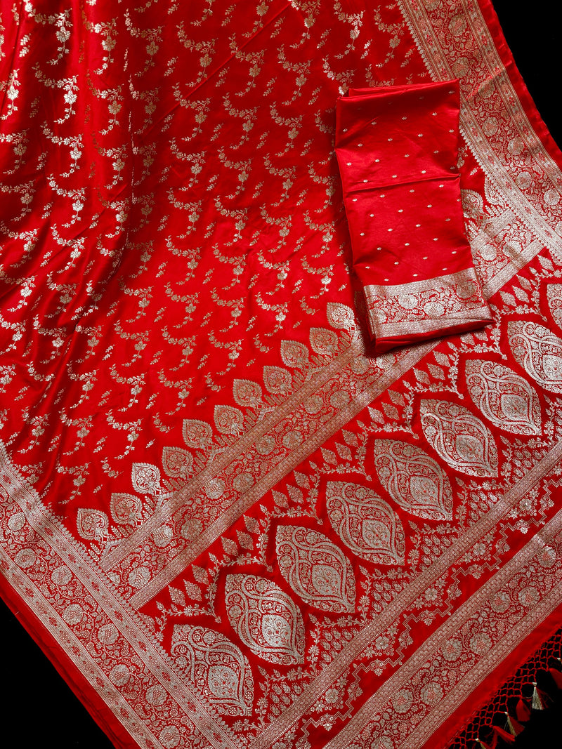 Red Color Soft Mashru Silk handloom Saree with Muted Gold Zari Weave with Banarasi Border and Pallu | Banarasi Mashru Silk Saree