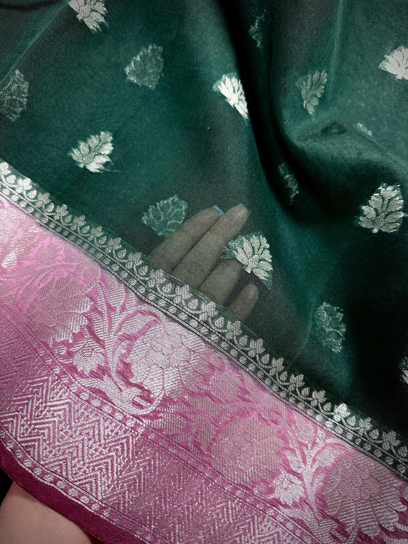 Bottle Green Banarasi Semi Kora Saree Check Saree with Dusty Pink Border and Pallu |  Banarasi Saree