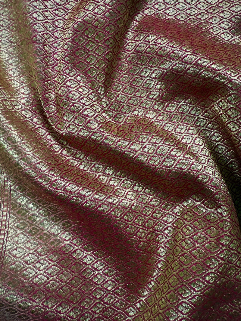 Cream Off White Color Traditional Banarasi Silk Handloom Saree Satin Patta Border in Pink Color  | Floral Saree