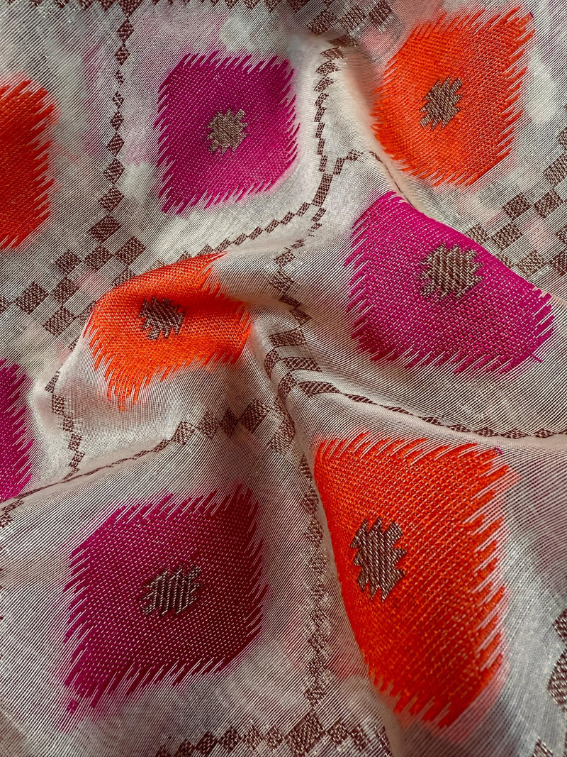 Handwoven Maheshwari Cotton Silk Saree in Ivory Color with Antique Gold Zari Weave with Banarasi Borders and Meenakari