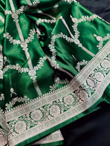 Green Handloom Mashru Silk Saree with Muted Gold Zari Weave Necklace Design