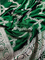 Green Handloom Mashru Silk Saree with Muted Gold Zari Weave Necklace Design