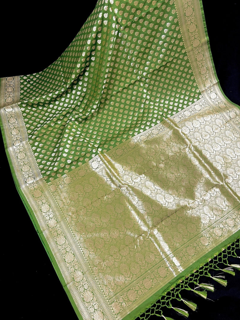 Mehendi Green (Heena Green) Banarasi saree in banarasi silk (non-pure) with small floral buttis in muted gold with grand pallu — Kaash Collection