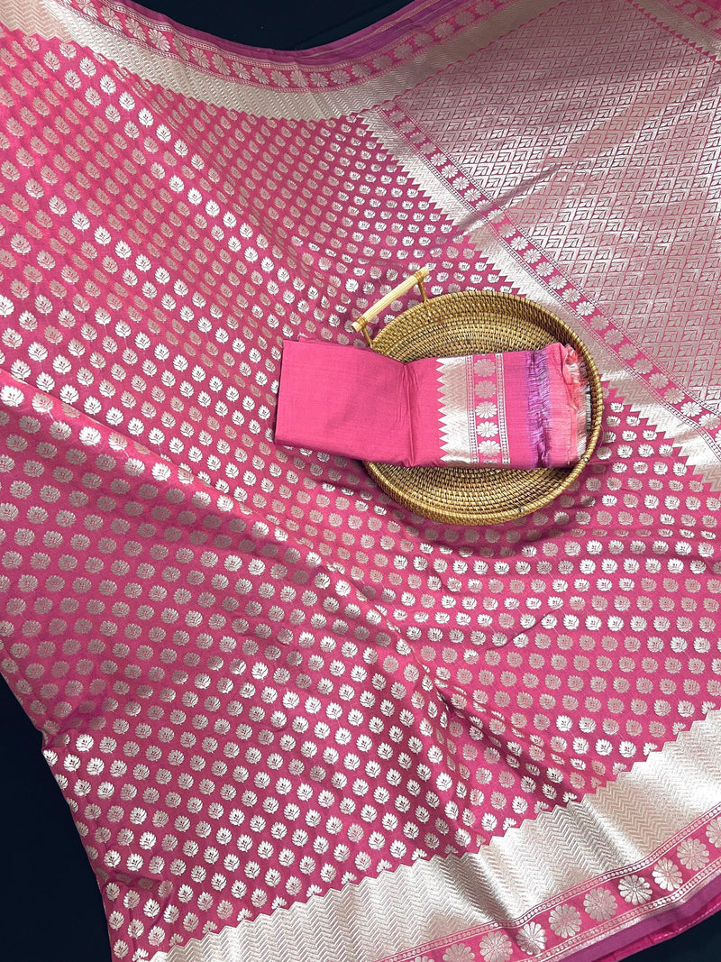 Onion Pink Traditional Banarasi Silk Handloom Saree in Sliver Zari Weave - Kaash