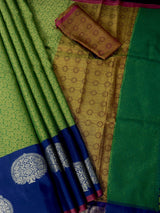 Parrot Green with Peacock Blue Banarasi saree in soft silk with tanchoi parsely design — Kaash Collection
