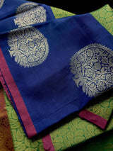 Parrot Green with Peacock Blue Banarasi saree in soft silk with tanchoi parsely design — Kaash Collection