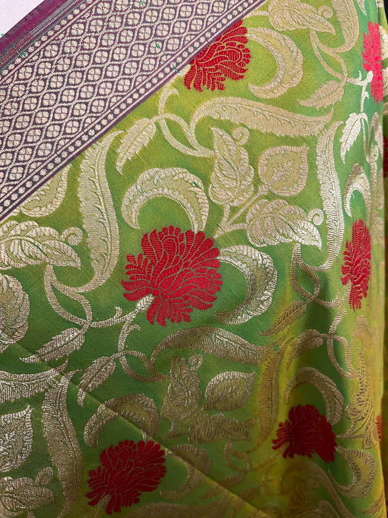 Parrot Green Color Floral Jaal Banarasi Silk Dupatta | Meenkari Red Color Flowers with Grand Borders | Floral Dupatta | Benarasi Dupatta - Kaash