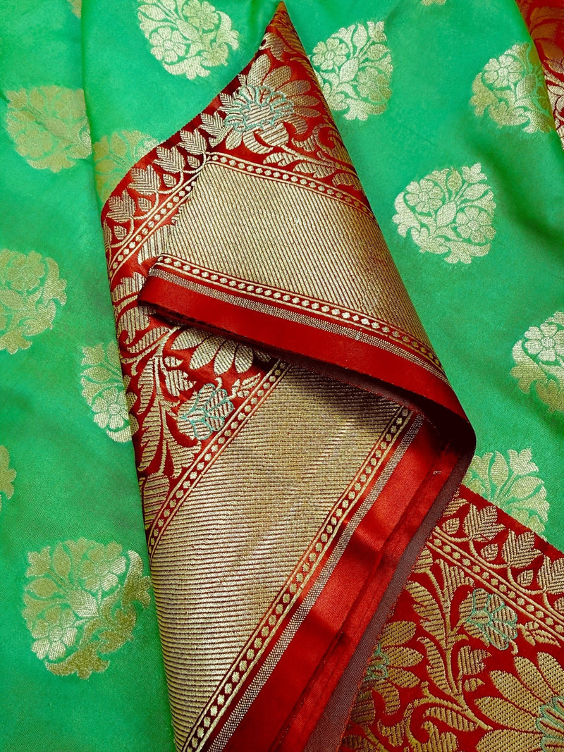 Parrot Green Traditional Banarasi Handloom Silk Saree - Kaash