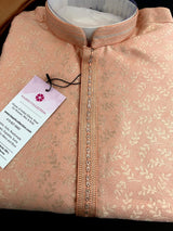 Peach men's kurta pajama in jute silk with floral jaal in gold zari — Kaash Collection