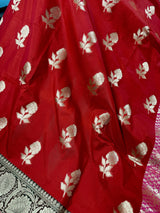 Red Handloom Banarasi Silk Saree with Pink border and Pallu with Floral Buttas - Kaash