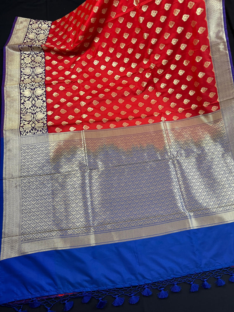 Red with Blue Pallu and Purple Border Traditional Banarasi Handloom Saree | Floral Design | Banarasi Silk Saree | Kaash Collection - Kaash