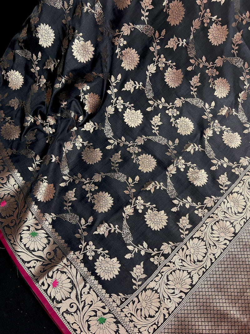 Statement Handmade Black Color Semi Katan Banarasi Silk Saree - Kaash