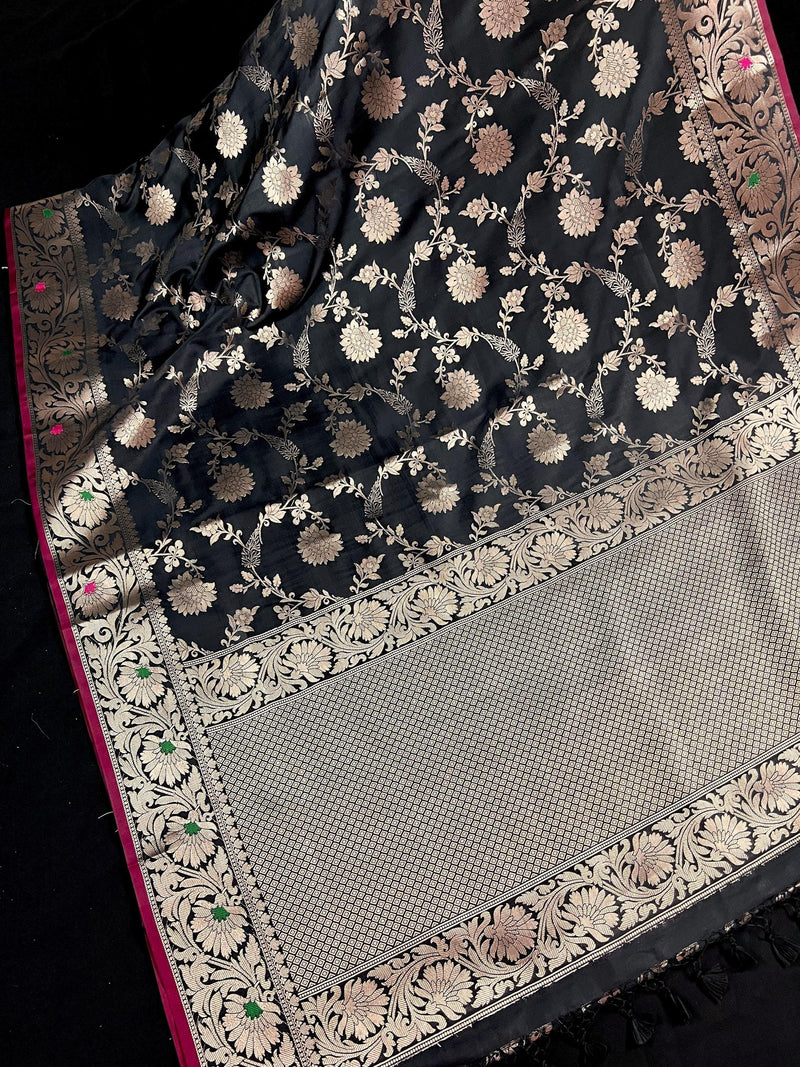 Statement Handmade Black Color Semi Katan Banarasi Silk Saree - Kaash