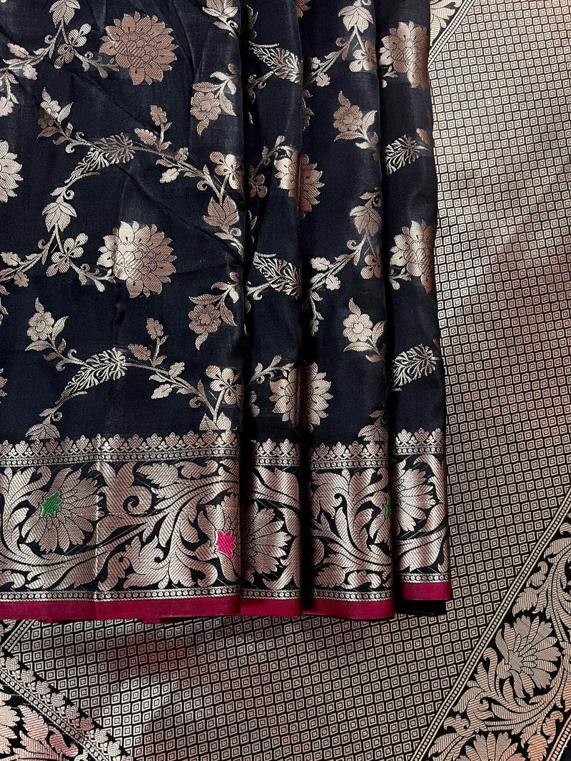 Statement Handmade Black Color Semi Katan Banarasi Silk Saree - Kaash