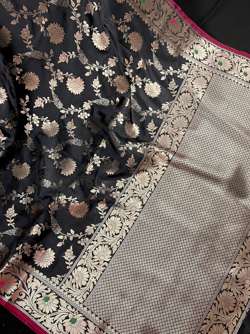 Statement Handmade Black Color Semi Katan Banarasi Silk Saree - Kaash