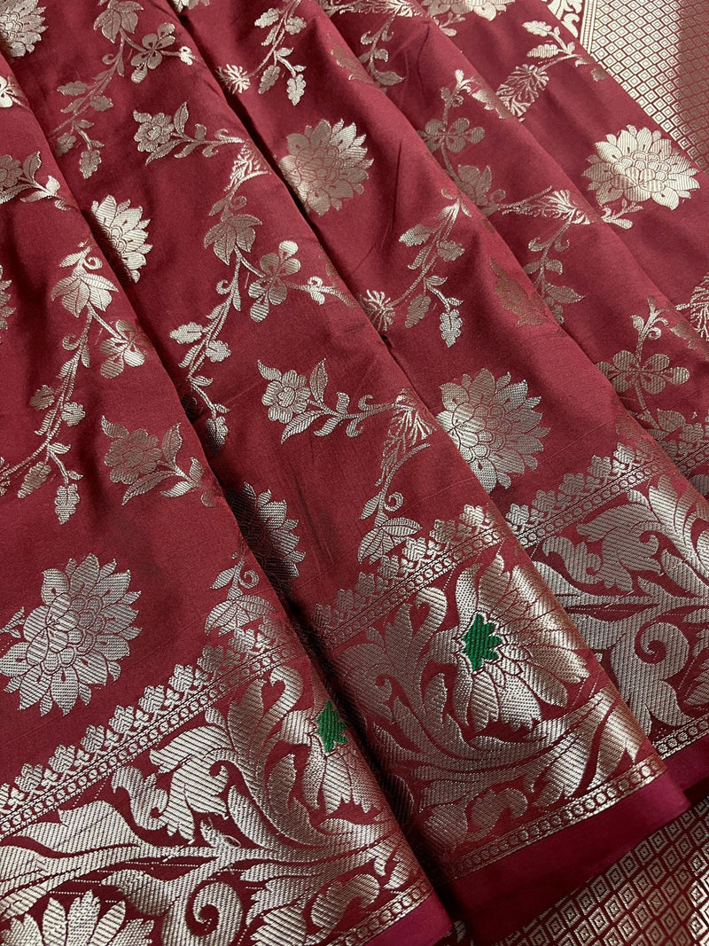 Brick Red Banarasi saree in banarasi semi katan silk with jaal weave with meenakari — Kaash Collection