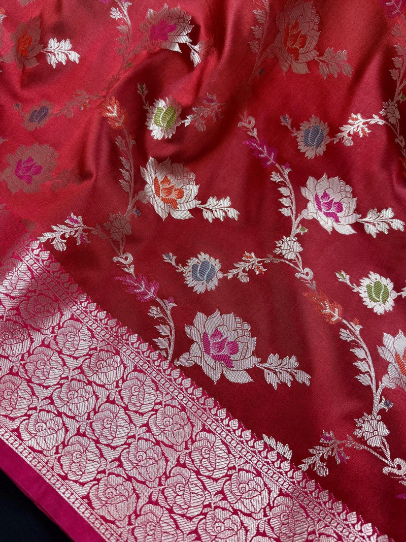 Deep Red with Pink Border Banarasi saree in banarasi semi katan silk with meenakari with muted gold zari floral jaal — Kaash Collection