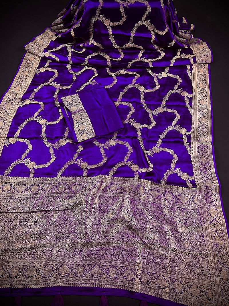 Statement Purple Color Pure Banarasi Satin Silk Saree with Handwoven Gold Zari Weaved Saree | Silk Mark Certified | Kaash Collection - Kaash