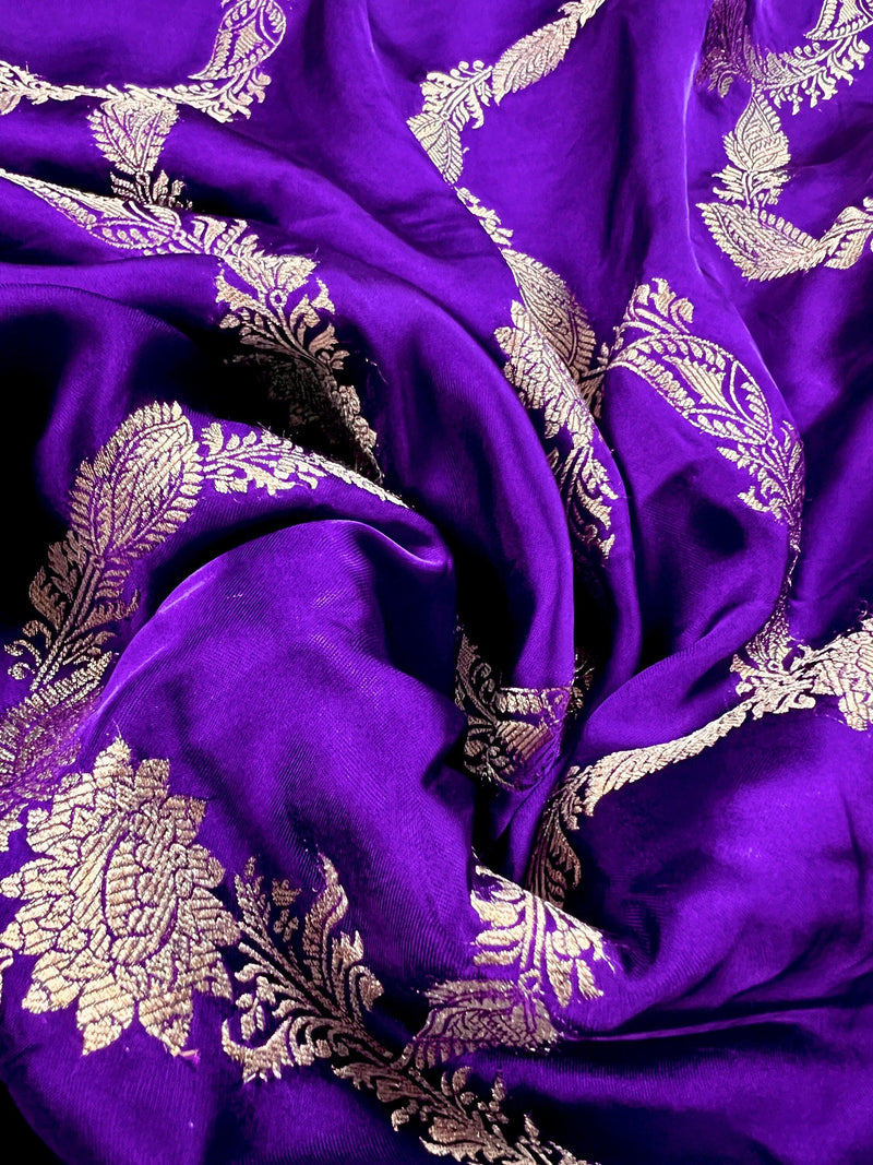 Statement Purple Color Pure Banarasi Satin Silk Saree with Handwoven Gold Zari Weaved Saree | Silk Mark Certified | Kaash Collection - Kaash