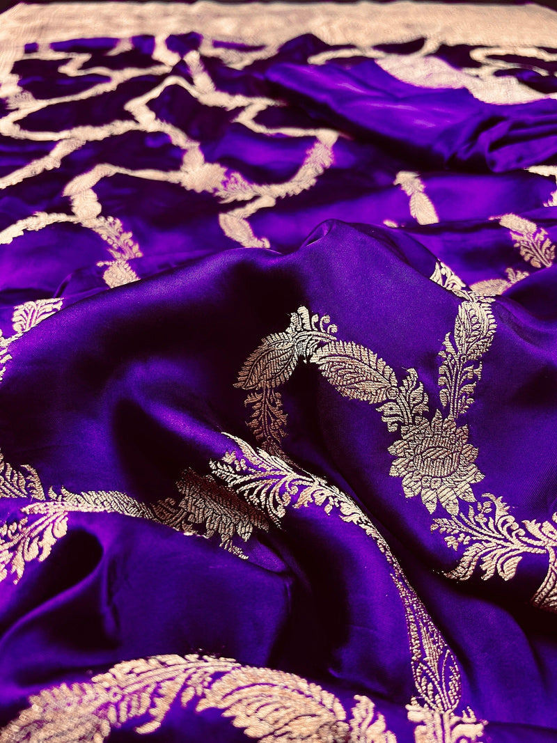 Statement Purple Color Pure Banarasi Satin Silk Saree with Handwoven Gold Zari Weaved Saree | Silk Mark Certified | Kaash Collection - Kaash