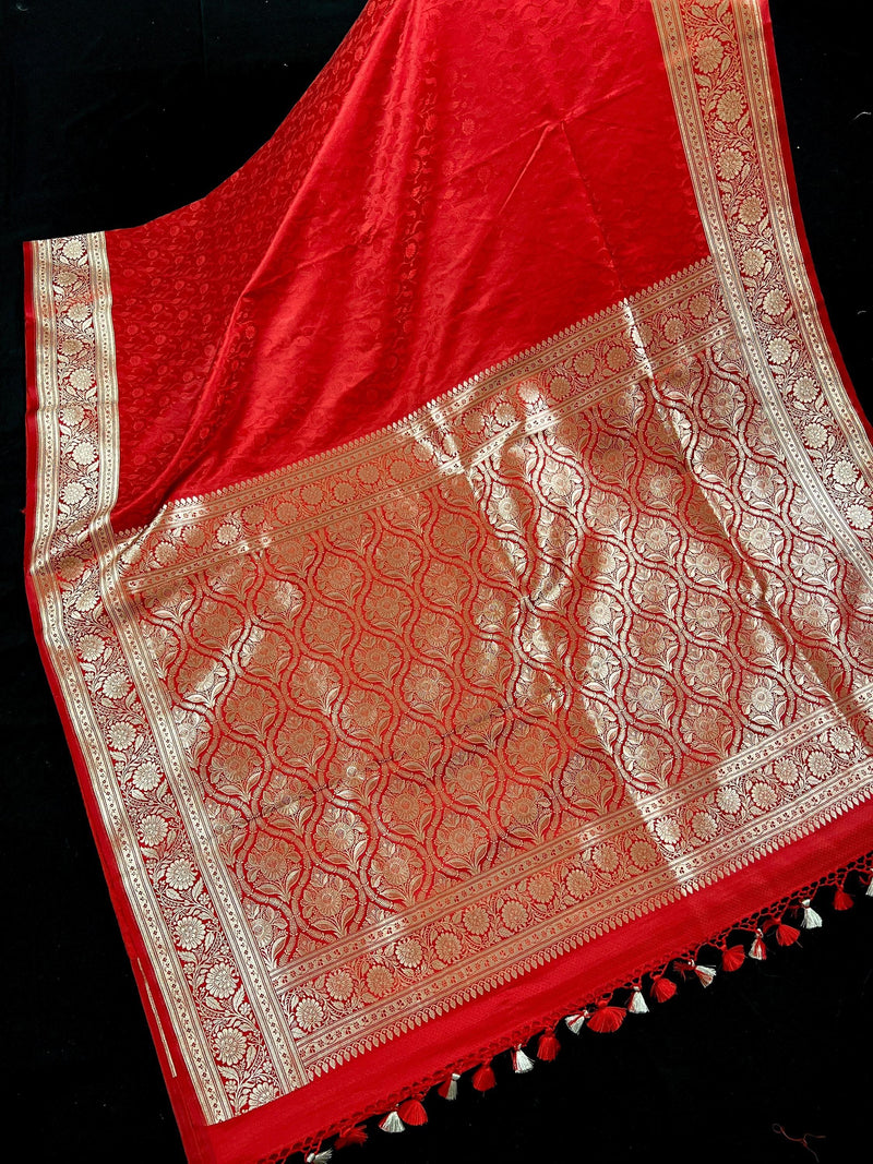 Statement Red Color Pure Banarasi Mashru Silk Saree with Tanchoi Weaving - Kaash