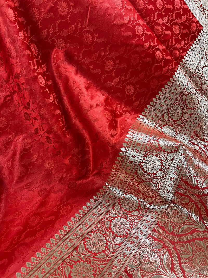 Statement Red Color Pure Banarasi Mashru Silk Saree with Tanchoi Weaving - Kaash