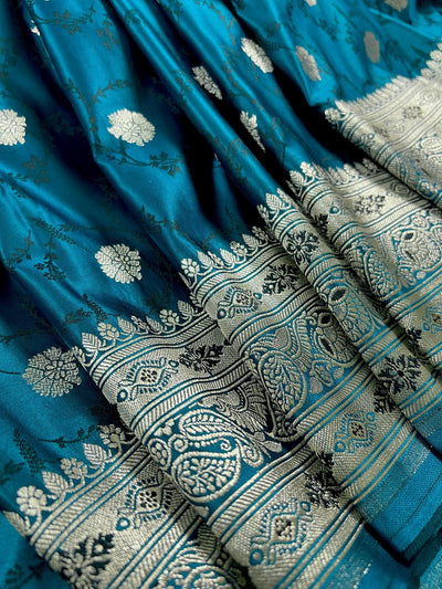 Teal Blue with Black Tanchoi Banarasi saree in mashru silk with black tanchoi weave with silver zari — Kaash Collection