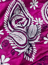 Magenta Pink color Bangalori Silk Saree with Hand Kantha Stitch | Handwoven Kantha Stitch Sarees | Kantha Saress | Embroidered Sarees - Kaash Collection
