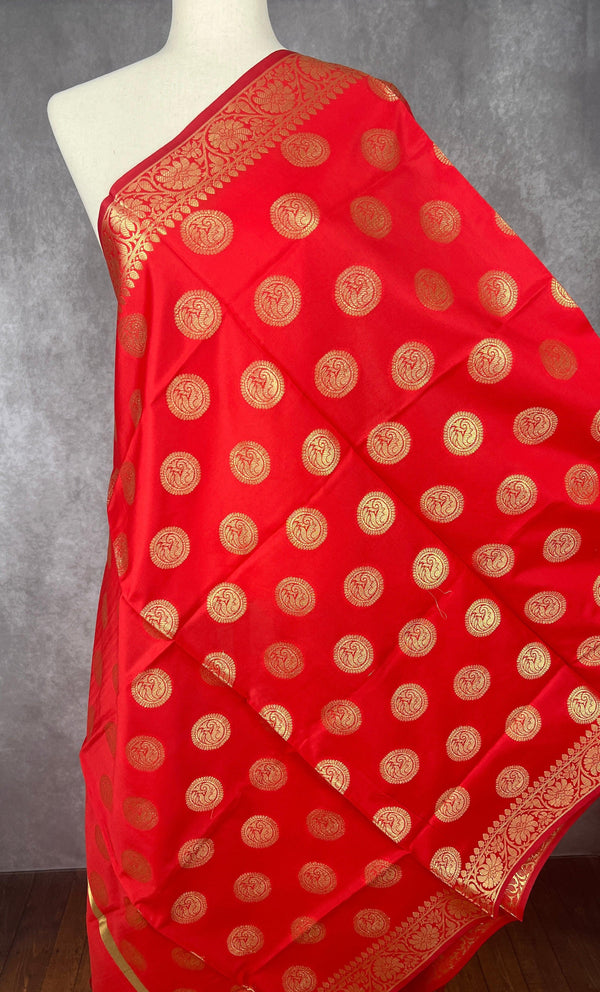 Bright Red Banarasi Silk Chakra Designer Dupatta with red color tassels on the ends | Light Weight Dupatta | Benarasi Dupatta - Kaash Collection