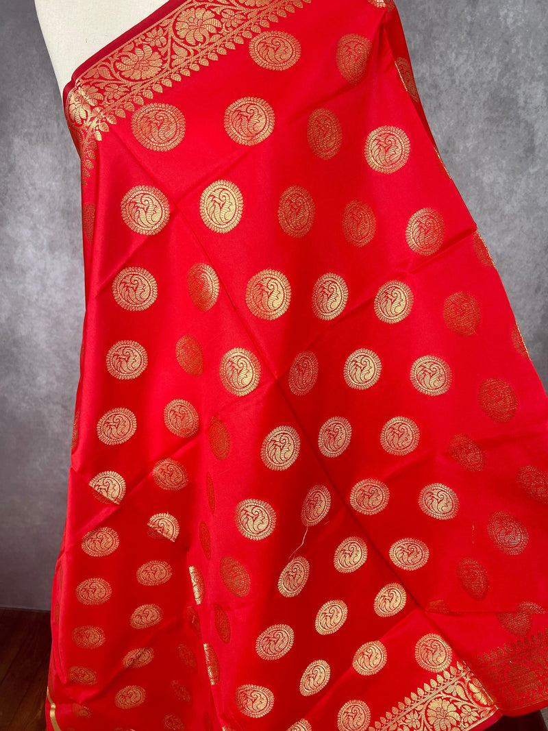 Bright Red Banarasi Silk Chakra Designer Dupatta with red color tassels on the ends | Light Weight Dupatta | Benarasi Dupatta - Kaash