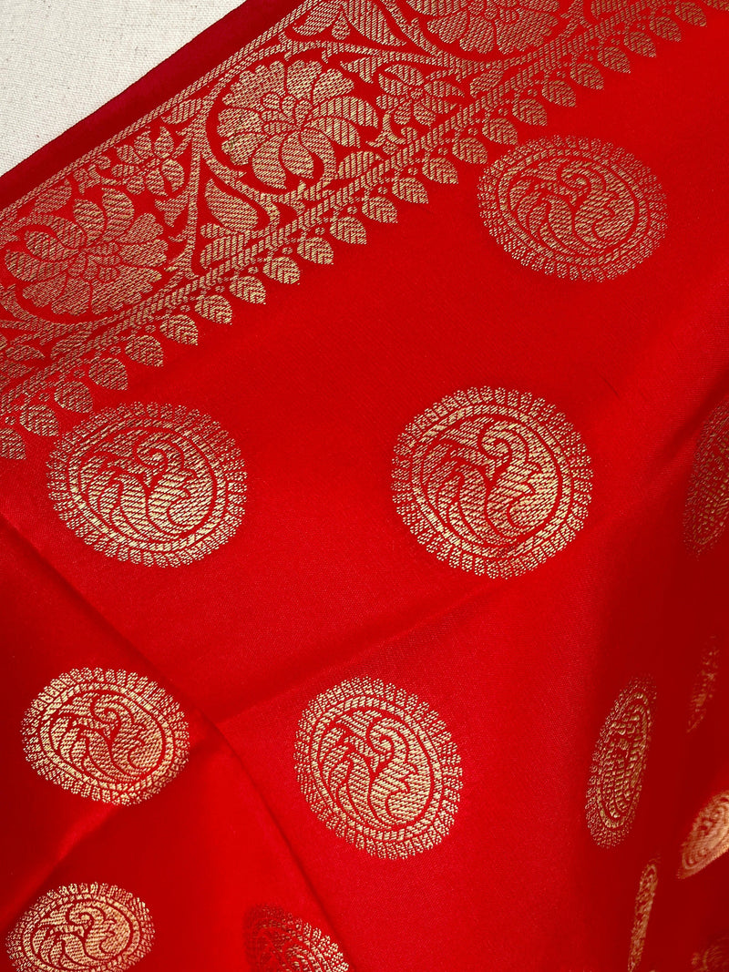 Bright Red Banarasi Silk Chakra Designer Dupatta with red color tassels on the ends | Light Weight Dupatta | Benarasi Dupatta - Kaash