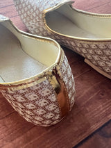 Gold handmade men's jutti / mojari wedding shoes in brocade with traditional brocade weaving — Kaash Collection