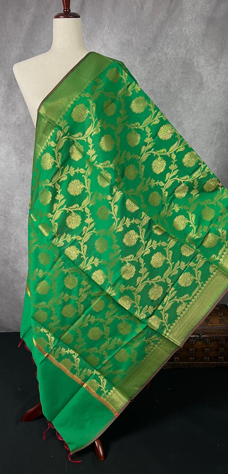 Green Soft Silk Floral dupatta in soft silk (non-pure) with floral jaal with muted gold zari — Kaash Collection