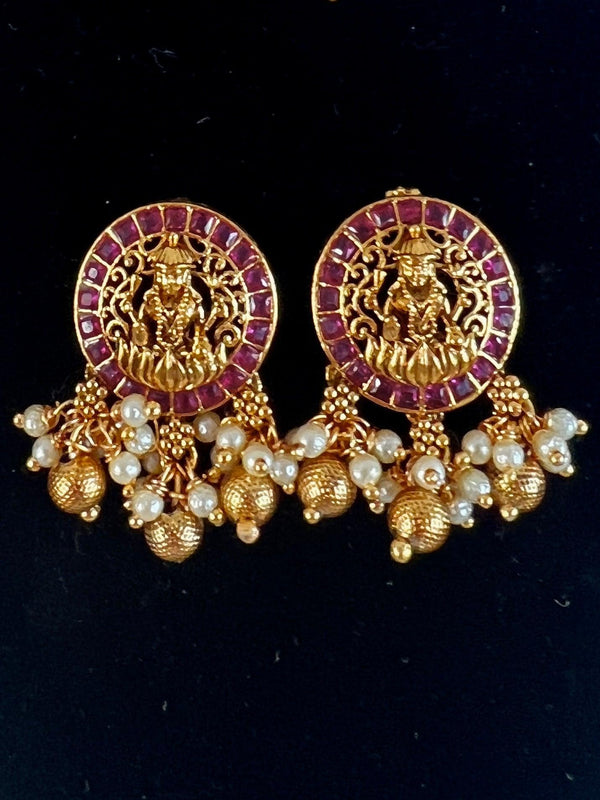 Handmade Antique Gold Finish Choker and Earrings Set with Laxhmi Image | Stones and Pearls | Choker Set | Indian Jewelry | Handmade Jewelry - Kaash
