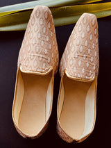 Gold handmade men's jutti / mojari wedding shoes in brocade with traditional brocade weaving — Kaash Collection