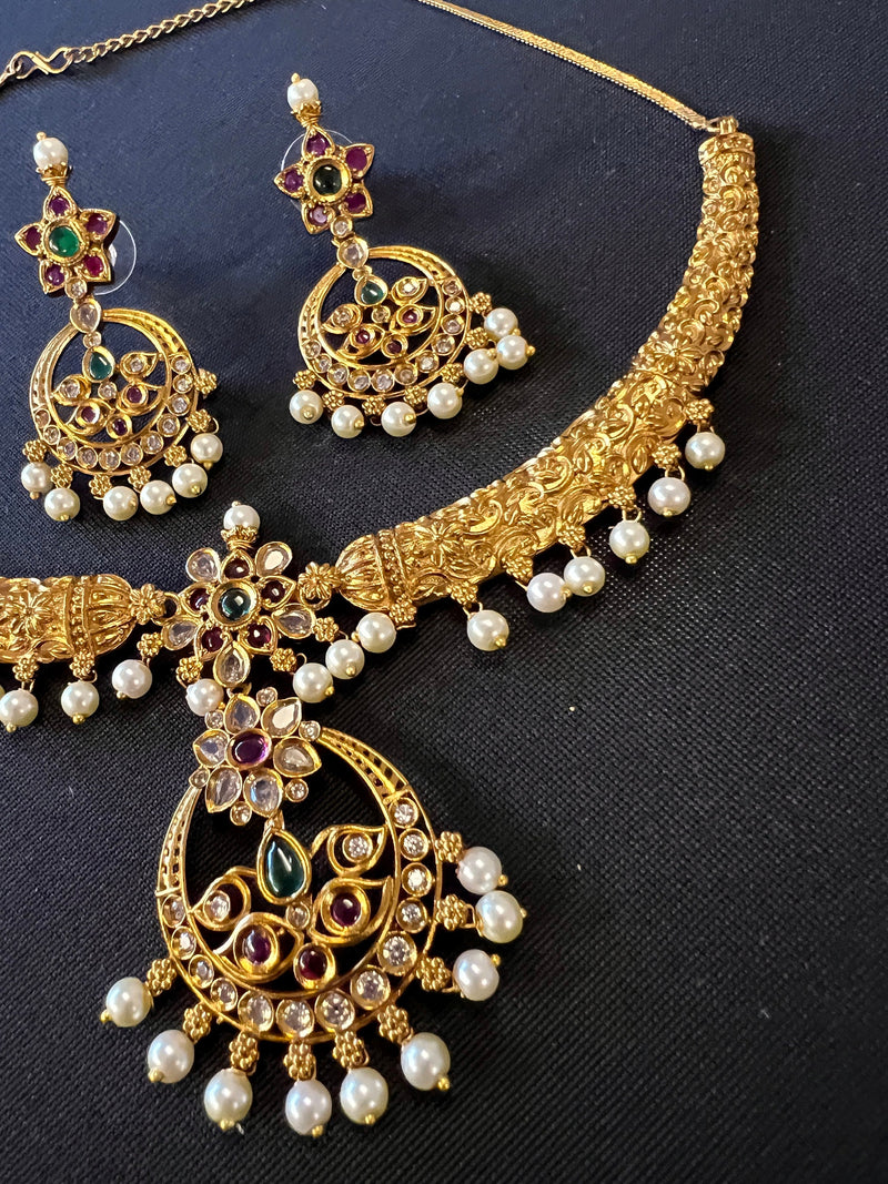 Handmade Antique Gold Finish Necklace and Earrings Set with Pearls and Kamp Stones | Indian Jewelry | Handmade Jewelry