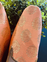 Peach Pink handmade men's jutti / mojari wedding shoes in brocade with traditional brocade weaving — Kaash Collection
