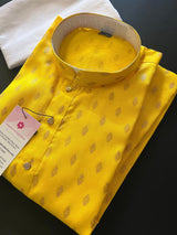 Yellow men's kurta pajama in pure cotton with small self-design buttis on cotton — Kaash Collection